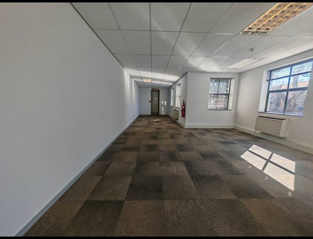 338M² OFFICE TO LET IN ILLOVO